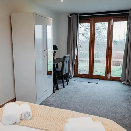 Woodpecker Lodge- A Pet Friendly Rural Retreat Callington Exterior photo