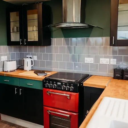 Woodpecker Lodge- A Pet Friendly Rural Retreat Callington Exterior photo