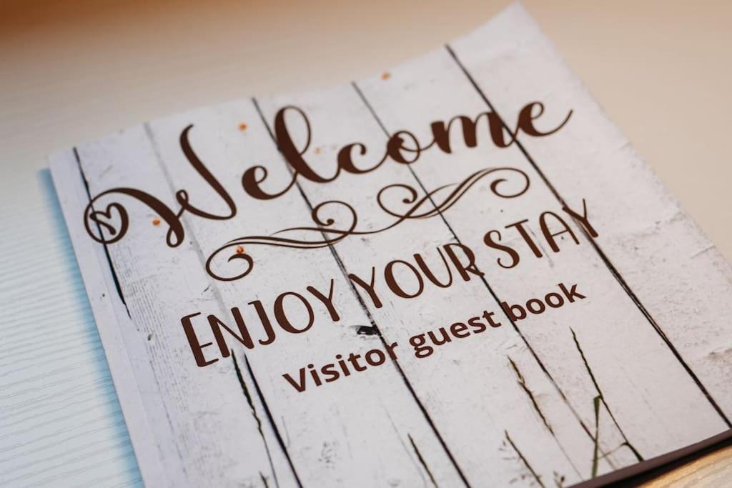 Holiday home Woodpecker Lodge- A Pet Friendly Rural Retreat Callington