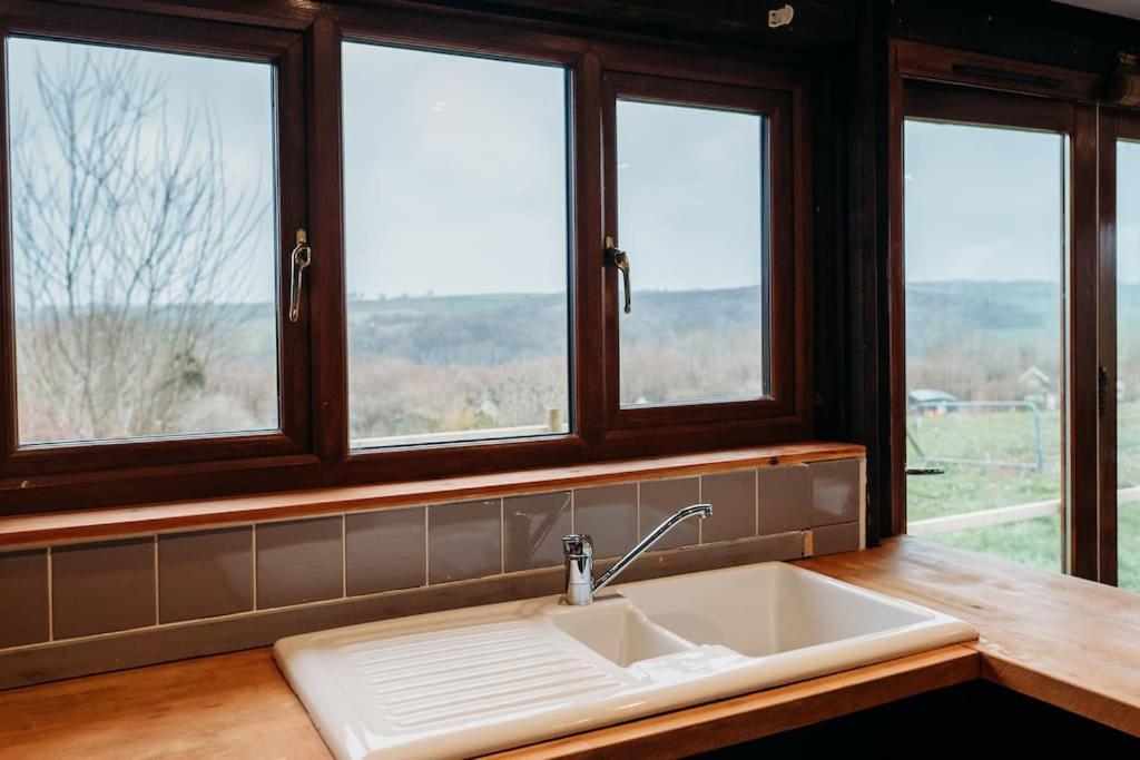 Holiday home Woodpecker Lodge- A Pet Friendly Rural Retreat